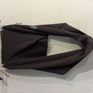 Beyond Yoga Infinity Warm Scarf Zip Pocket Black